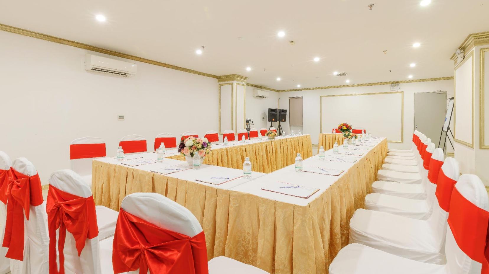 Meeting room / ballrooms