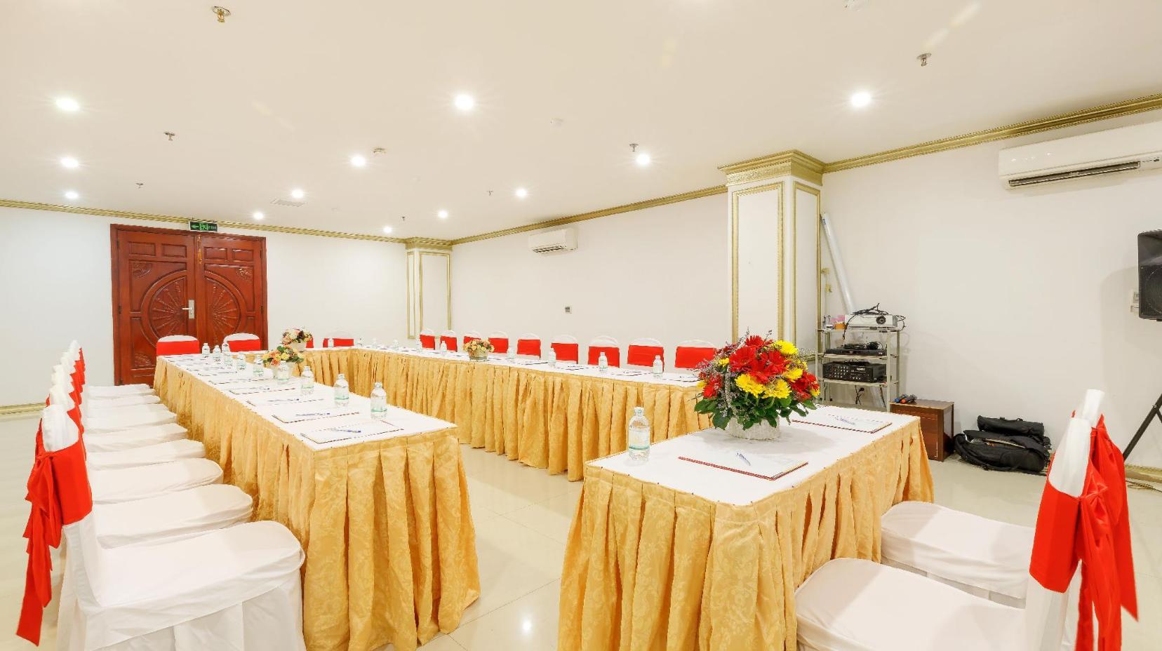 Meeting room / ballrooms