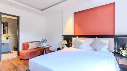 Premium Double Room - Bed