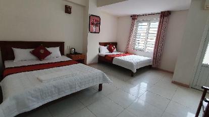 Double with 2 Double Beds - Bedroom