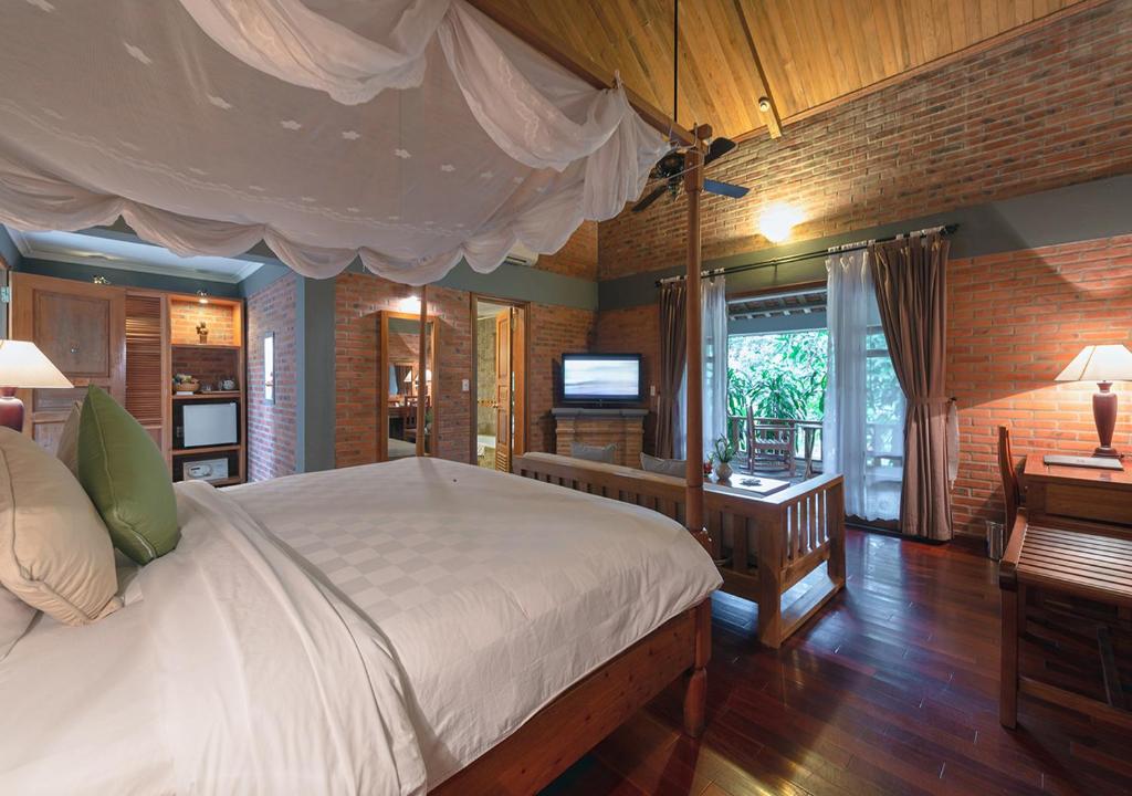 Honeymoon Bungalow Double - Complimentary Spa Voucher