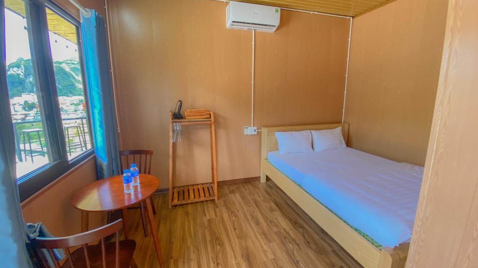 Double Room with Private Bathroom - Bedroom