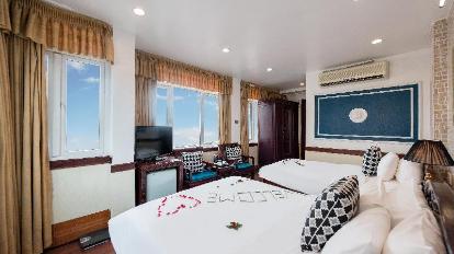 Deluxe with City View - Bedroom