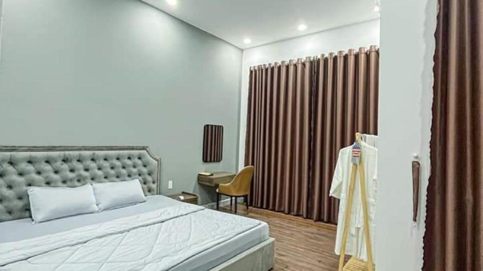 Deluxe Double Room with Balcony - Room plan