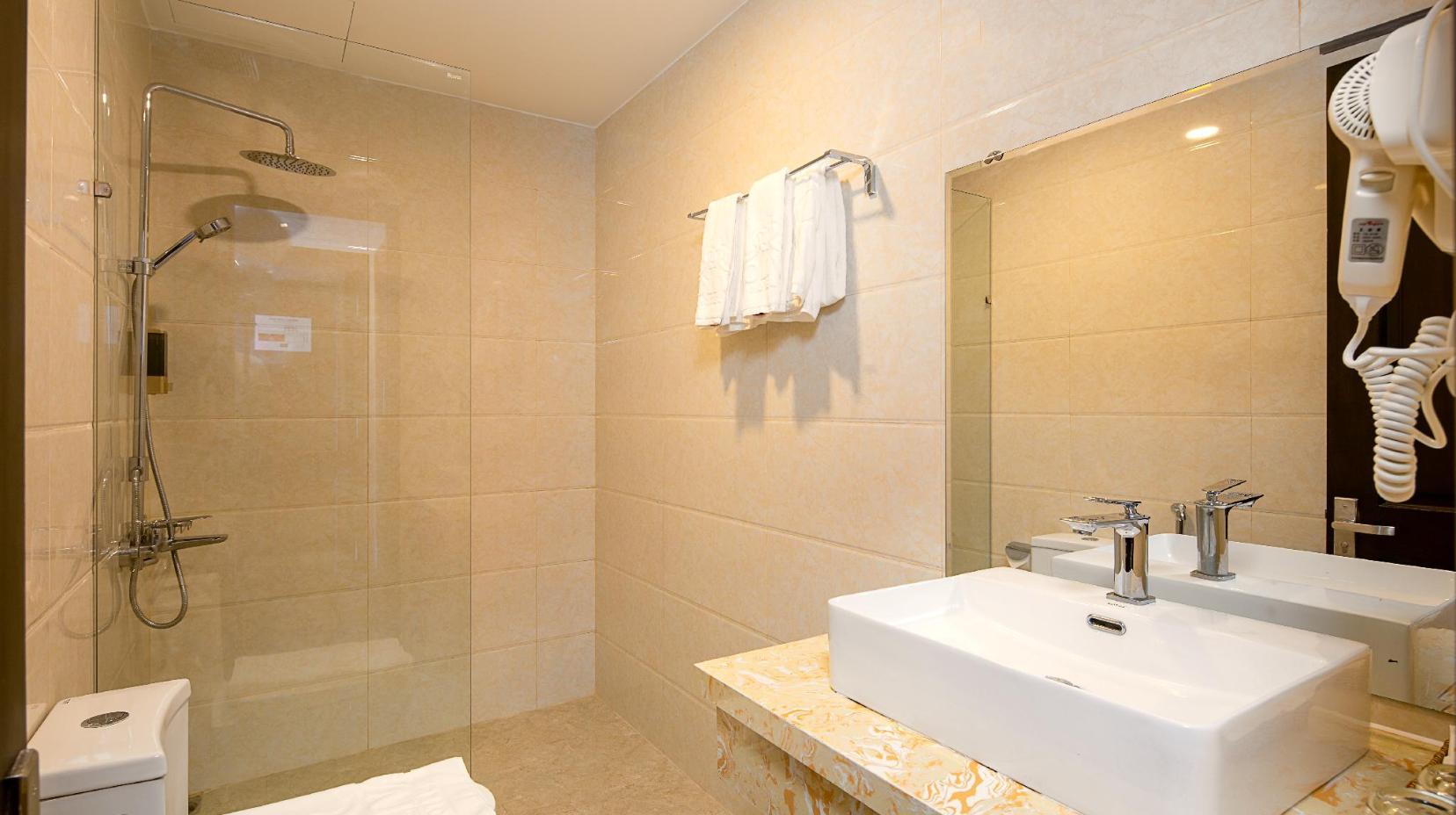 1 Bedroom Apartment 1 King, City view - Bathroom