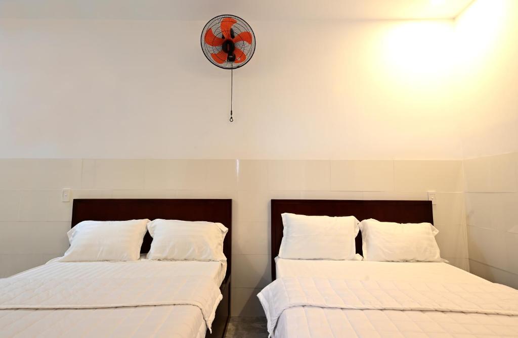 Deluxe Double or Twin Room with City View