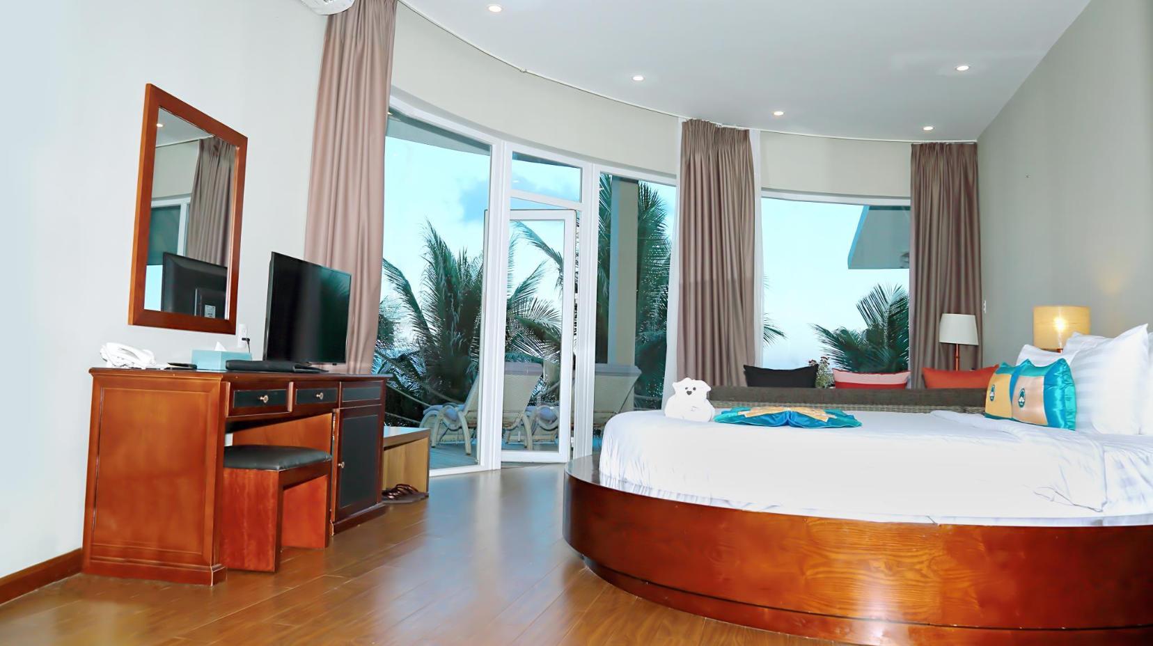 1-Bedroom Ocean View Villa - View