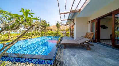 Beach Front 1 Bedroom Pool Villa