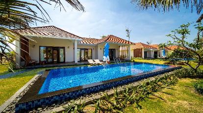 2 Bedroom Villa with Pool