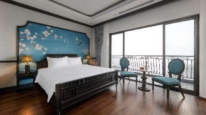 Premier Room with King Bed and Balcony - View