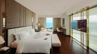 Premier Ocean View - Bedroom