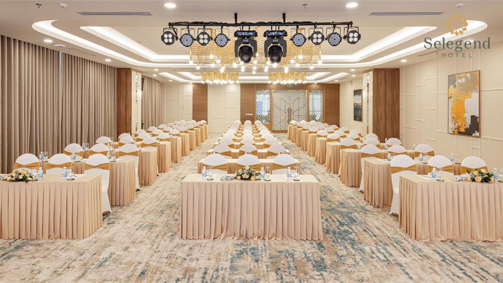 Meeting room / ballrooms