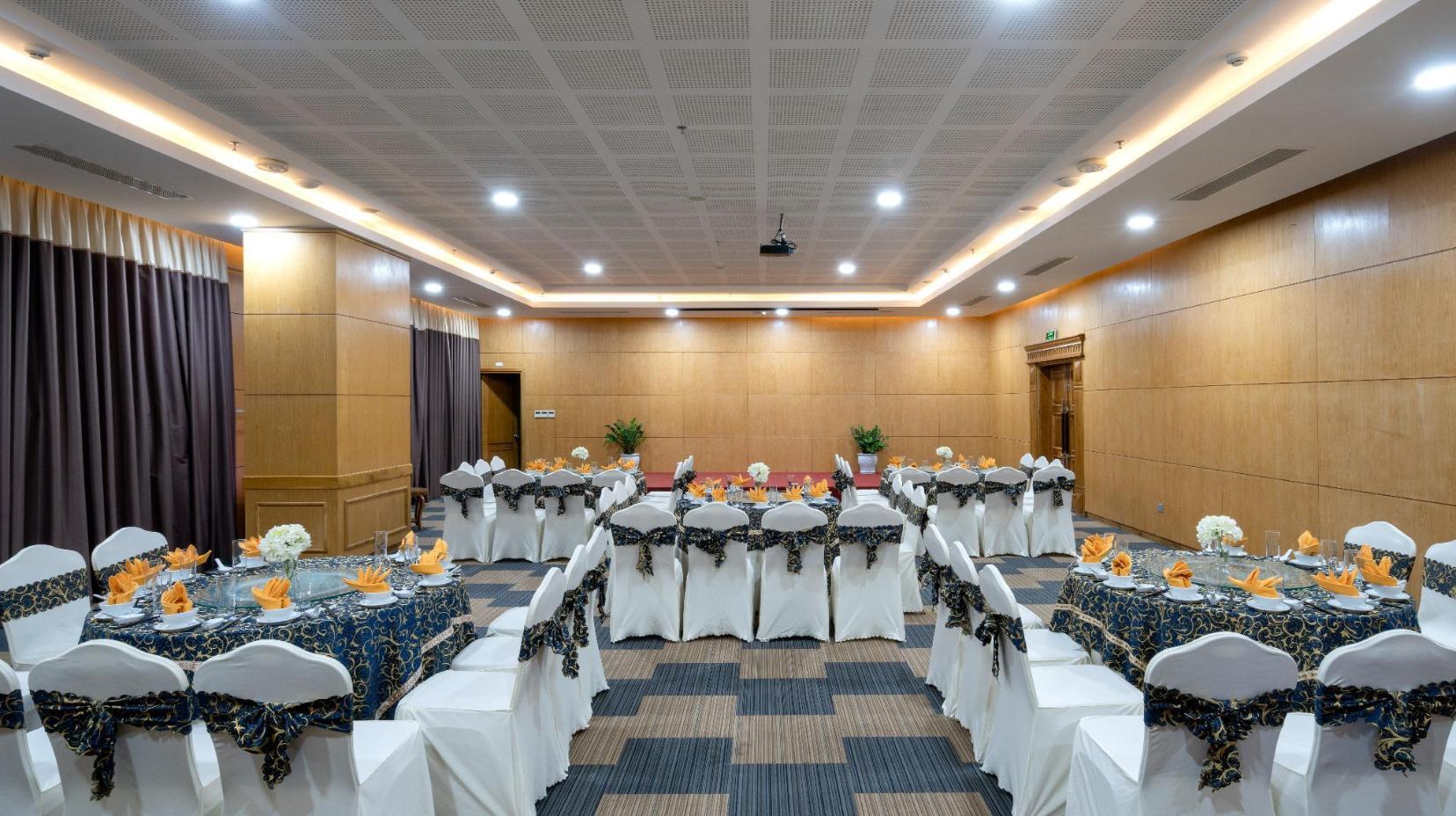 Meeting room / ballrooms