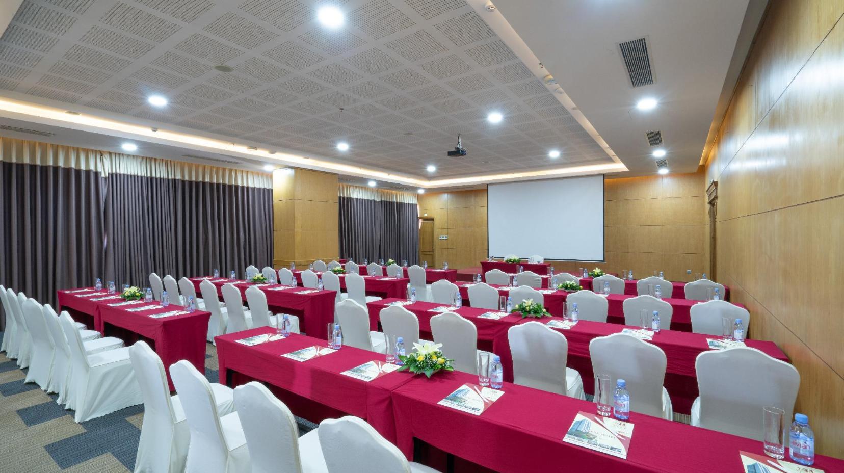 Meeting room / ballrooms