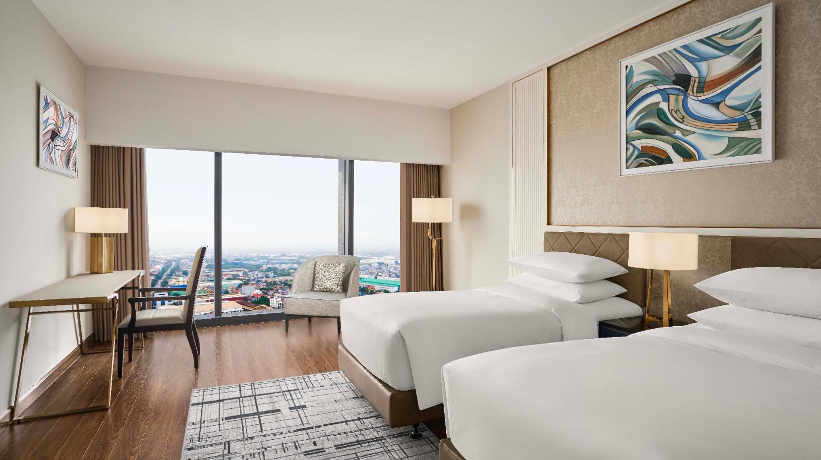 Sheraton Club, Guest room, 2 Twin/Single Beds, Skyline view - Room plan