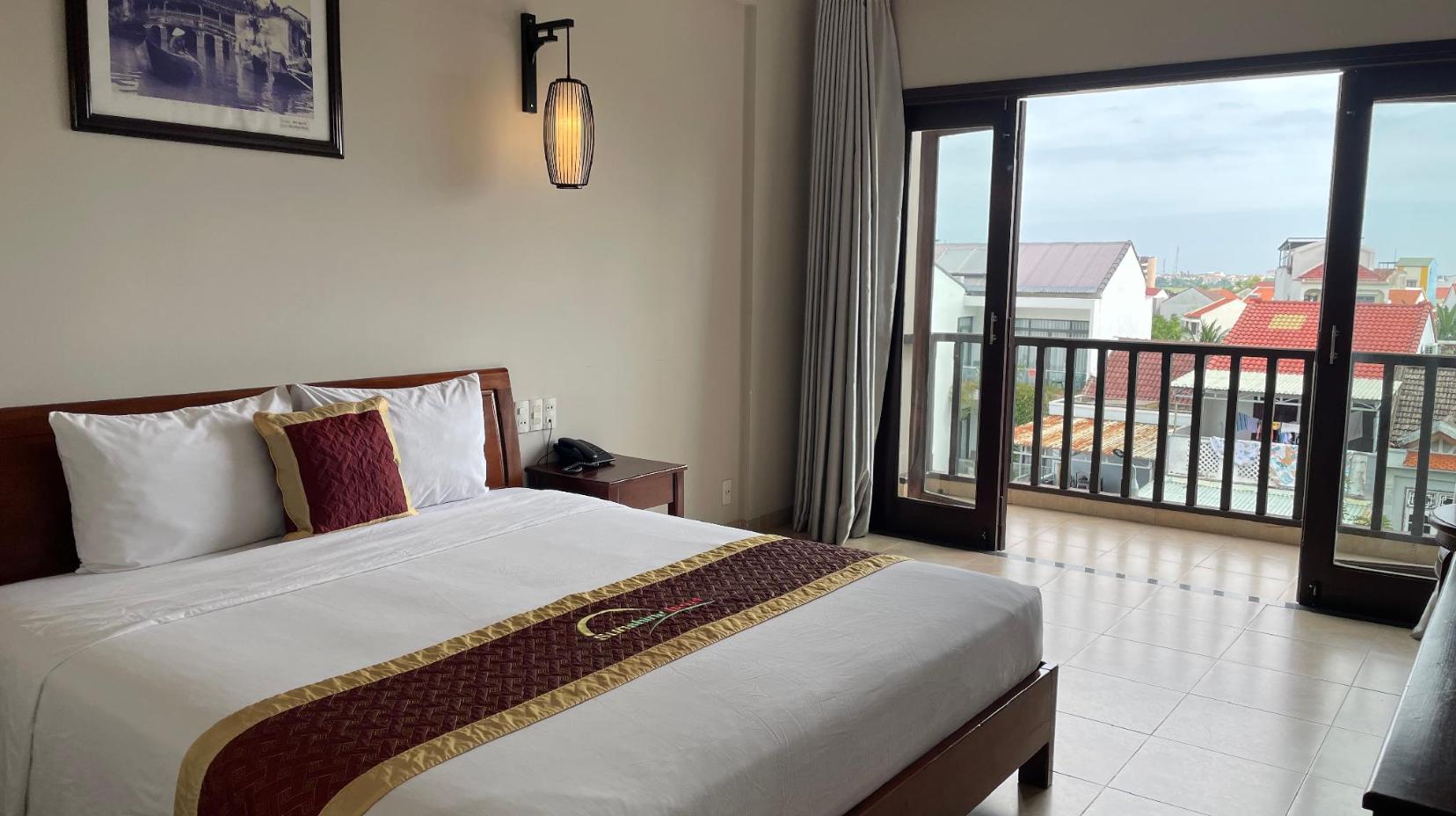 Deluxe Double Room with Balcony and Pool view