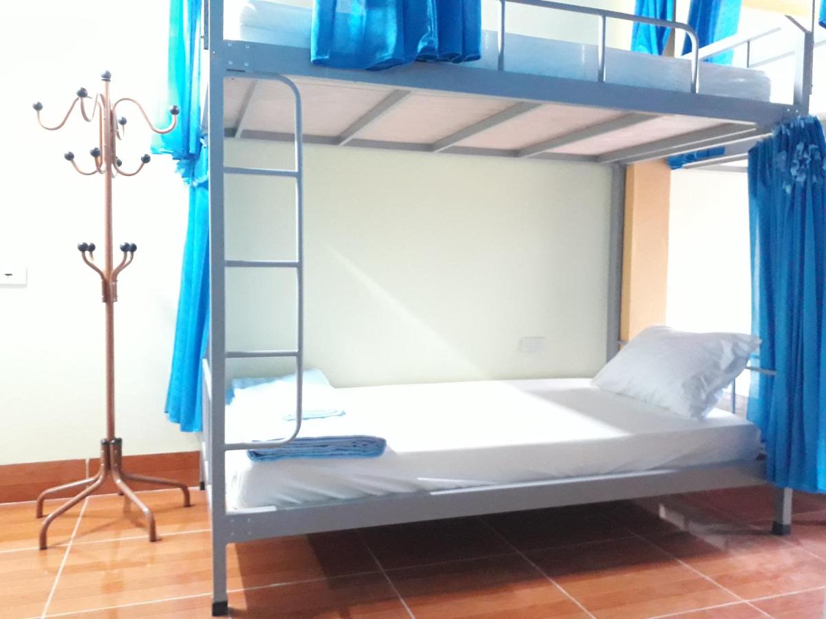 Bed in 8-Bed Mixed Dormitory Room