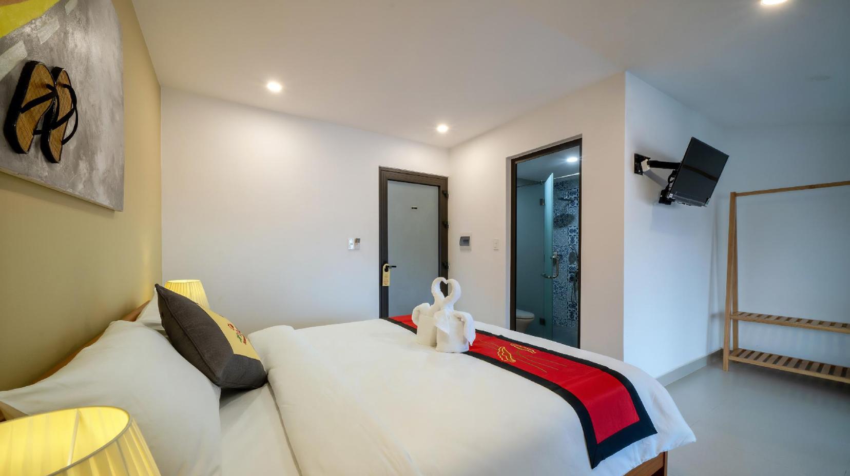 Superior Double Room with Balcony - Bathroom