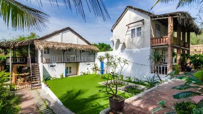 Double Room with Sea and Garden View