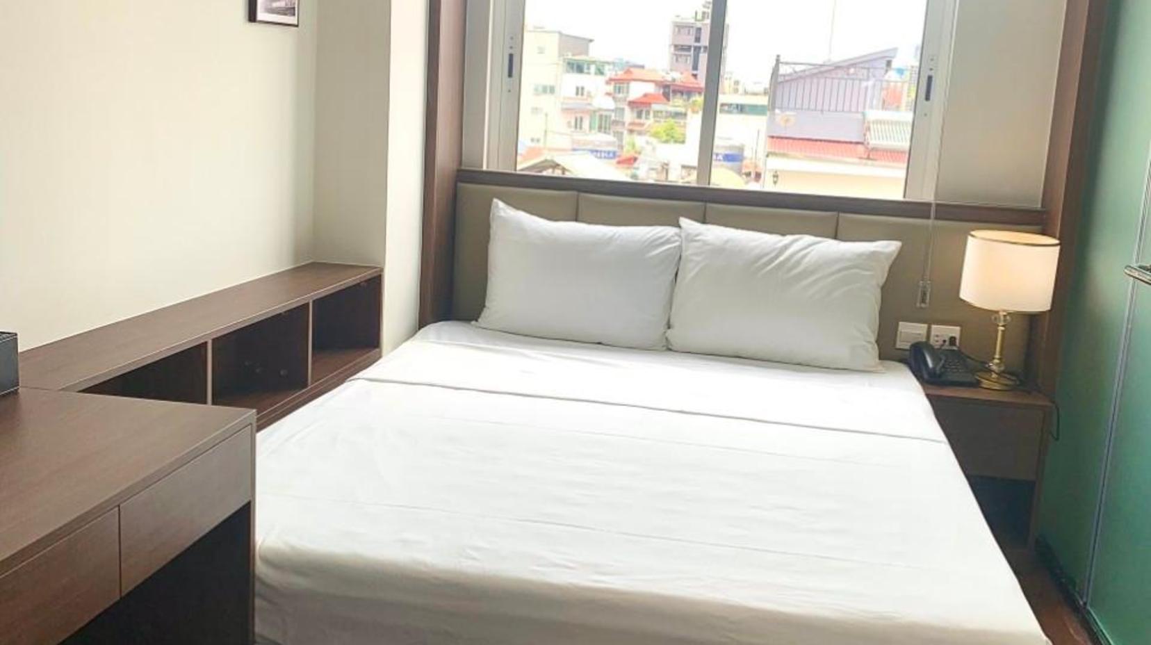 Superior Double Room for 2 People - Non-Smoking - Bed