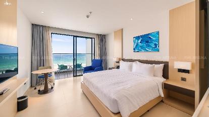 Premier Oceanfront King Room - View