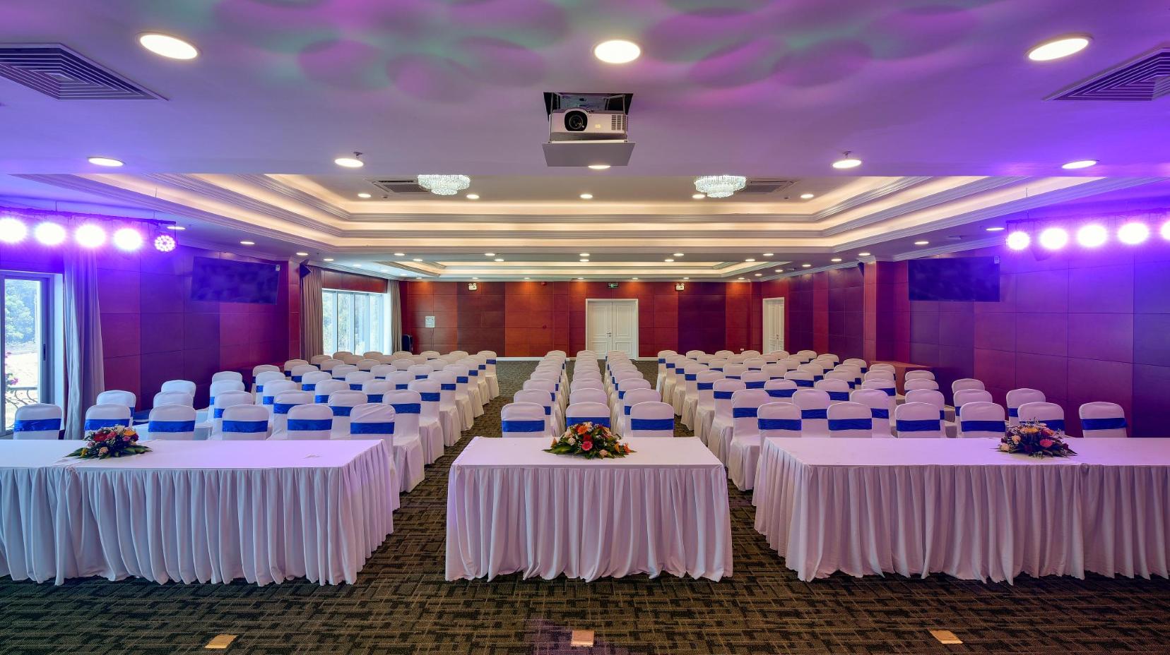 Meeting room / ballrooms