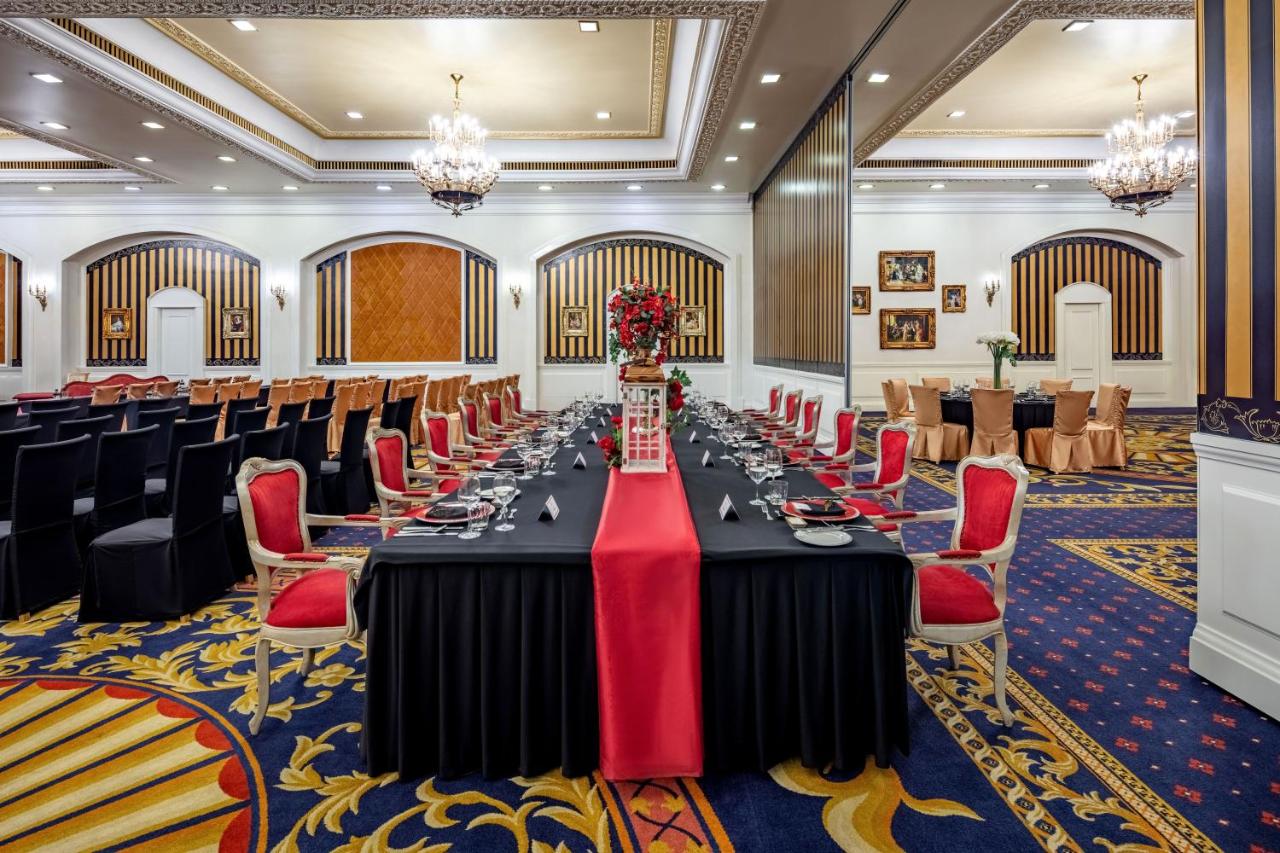 Meeting room / ballrooms