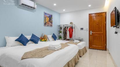 Family Room With Garden View - Bed