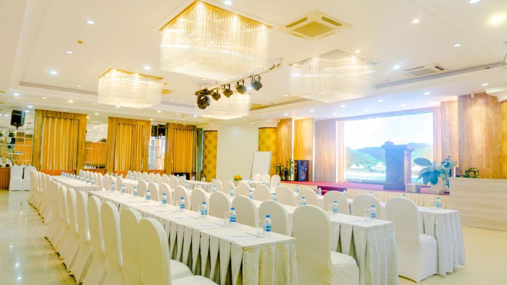 Meeting room / ballrooms