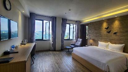 Deluxe Double Room with Valley View - Bedroom