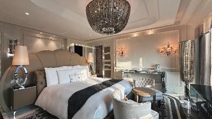 Designer Suite - Bed