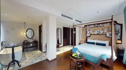 Junior Suite with Terrace - Guestroom