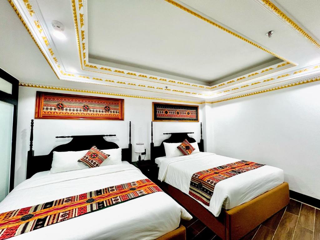 Deluxe Double or Twin Room