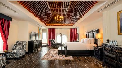 Grand Suite Room - Bedroom