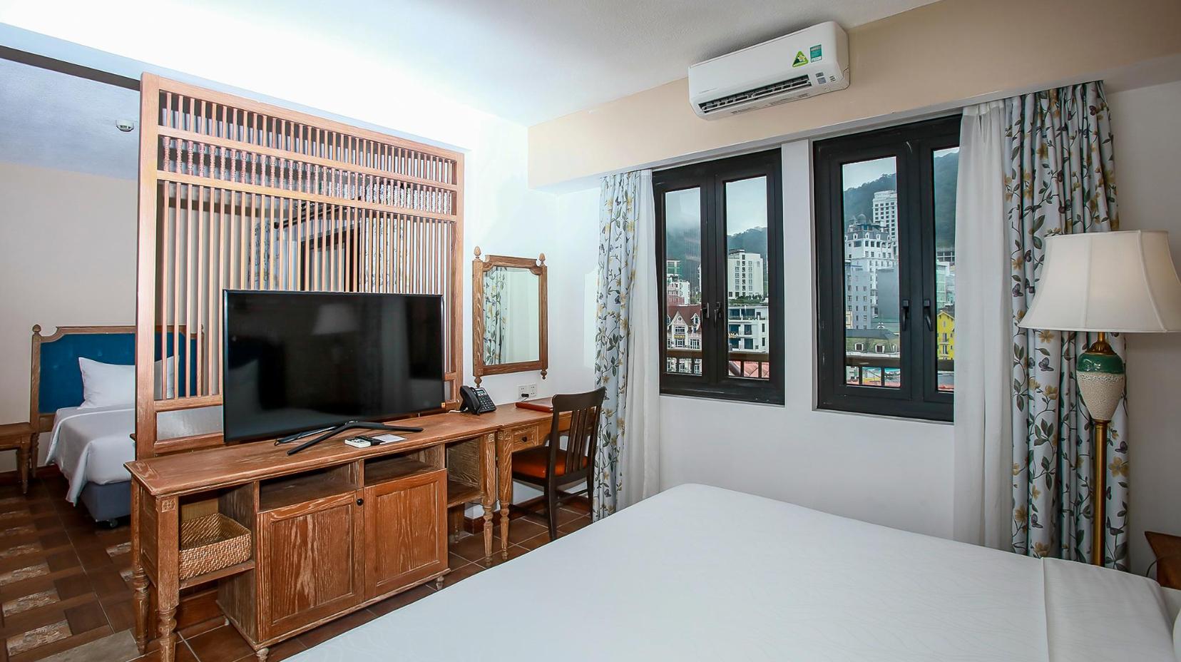 Deluxe Triple Room - View