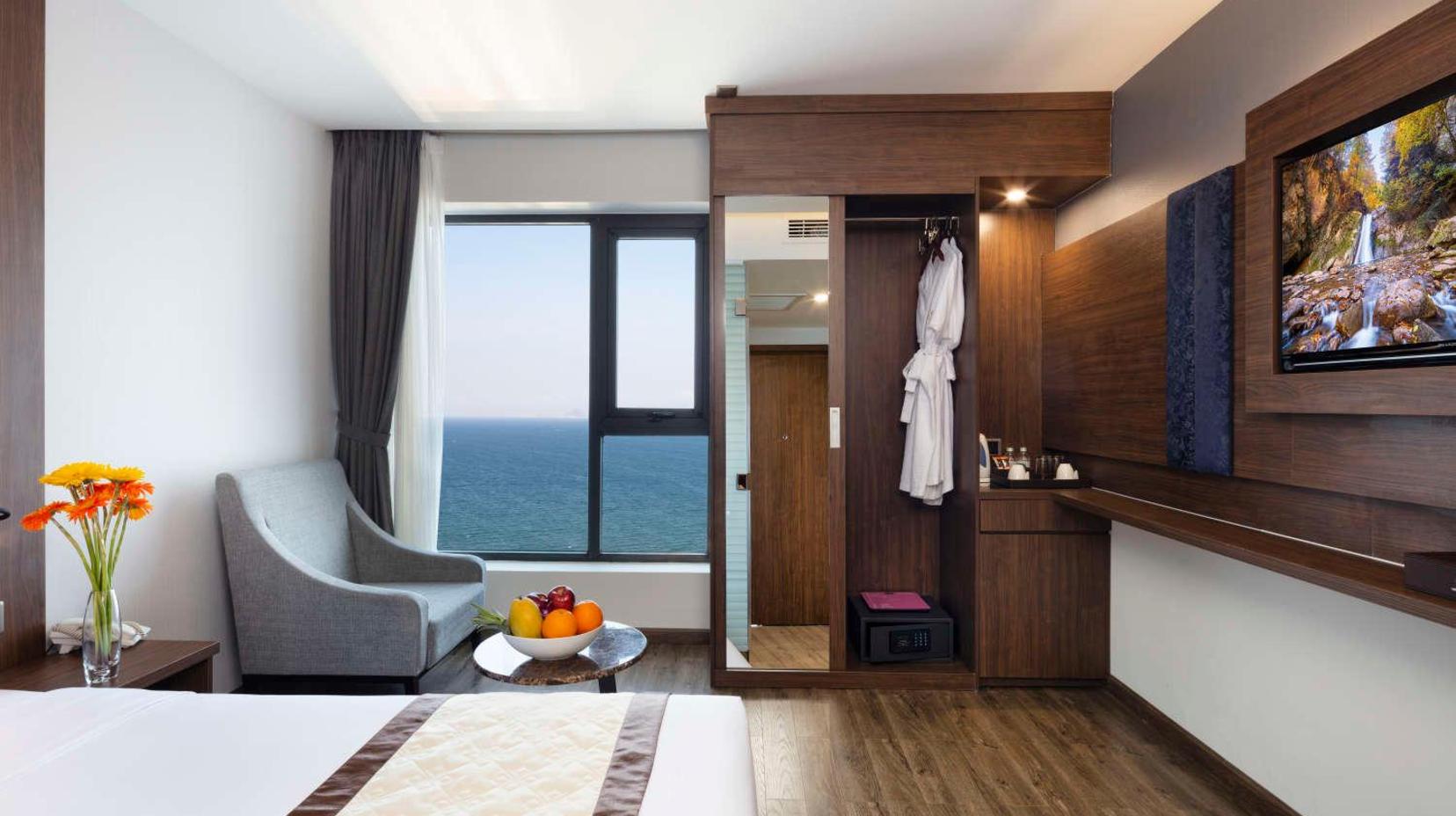 Deluxe Sea View Twin Room - View