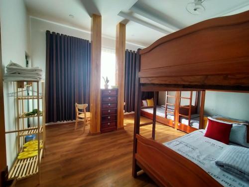 6-Bed Mixed Dormitory Room