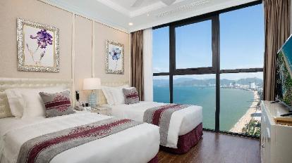 2 Bedroom Ocean View - Bed