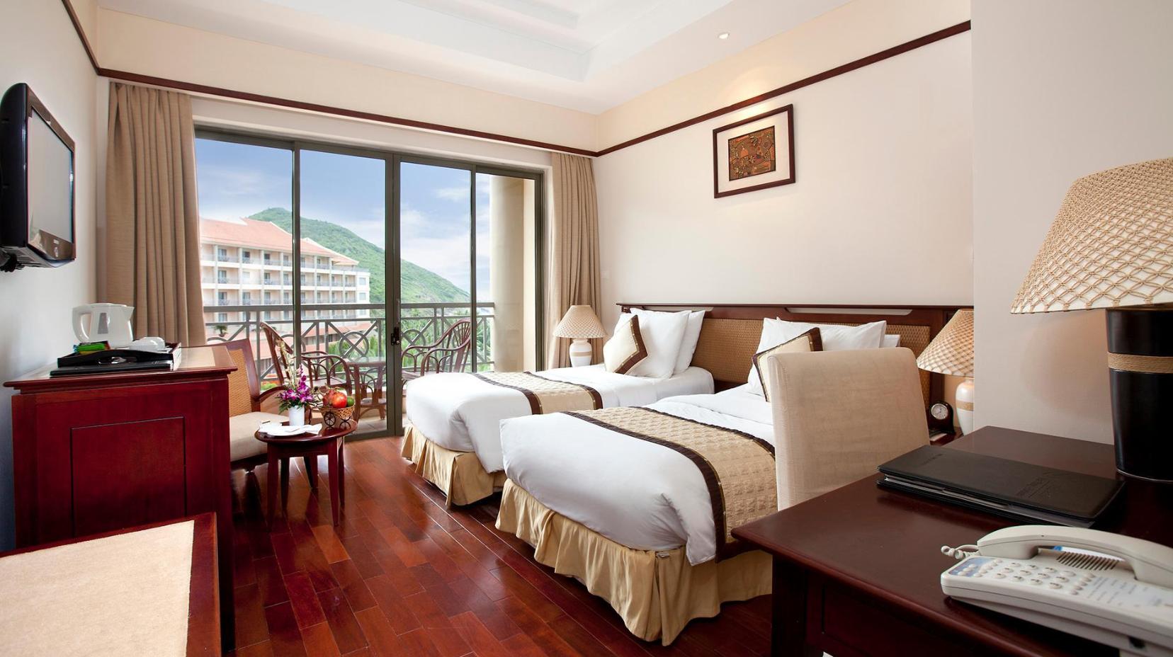 Grand Deluxe Twin Room - View