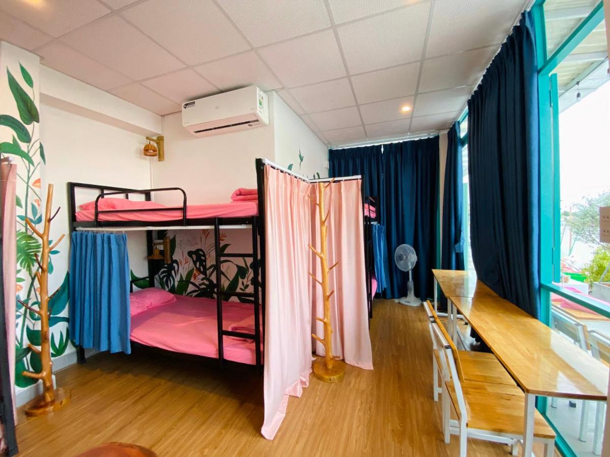 Single Bed in Female Dormitory Room