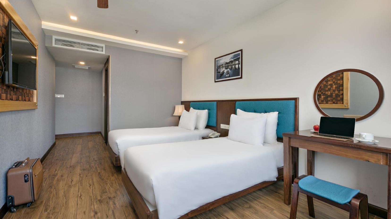 Superior Room With 2 Single Beds - Bed