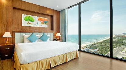 Partial Ocean View Double Room - Bed