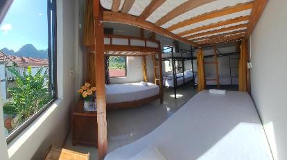 Bed in 6 Bed Mixed Dormitory with Garden View - View